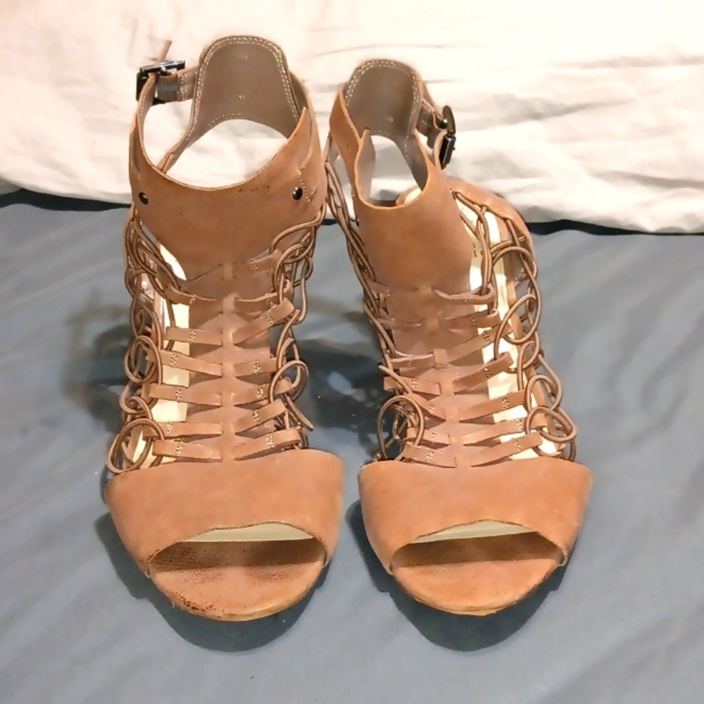 Vince Camuto Sandals